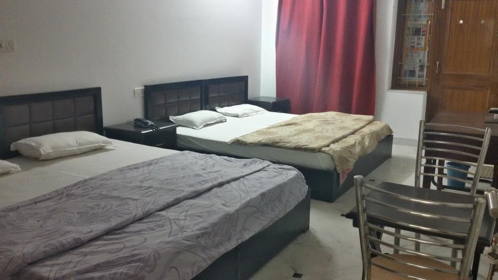 Jmd Residency Guest house 3*